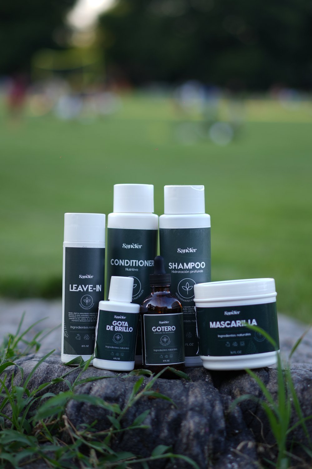 La línea completa Sancler: shampoo, acondicionador, leave-in, gotero, gota de brillo y mascarilla